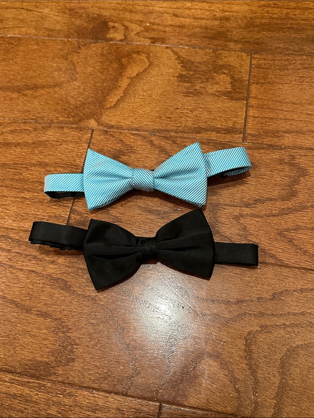 Men’s Adjustable Bow Tie Set - Black and Light Blue bundle